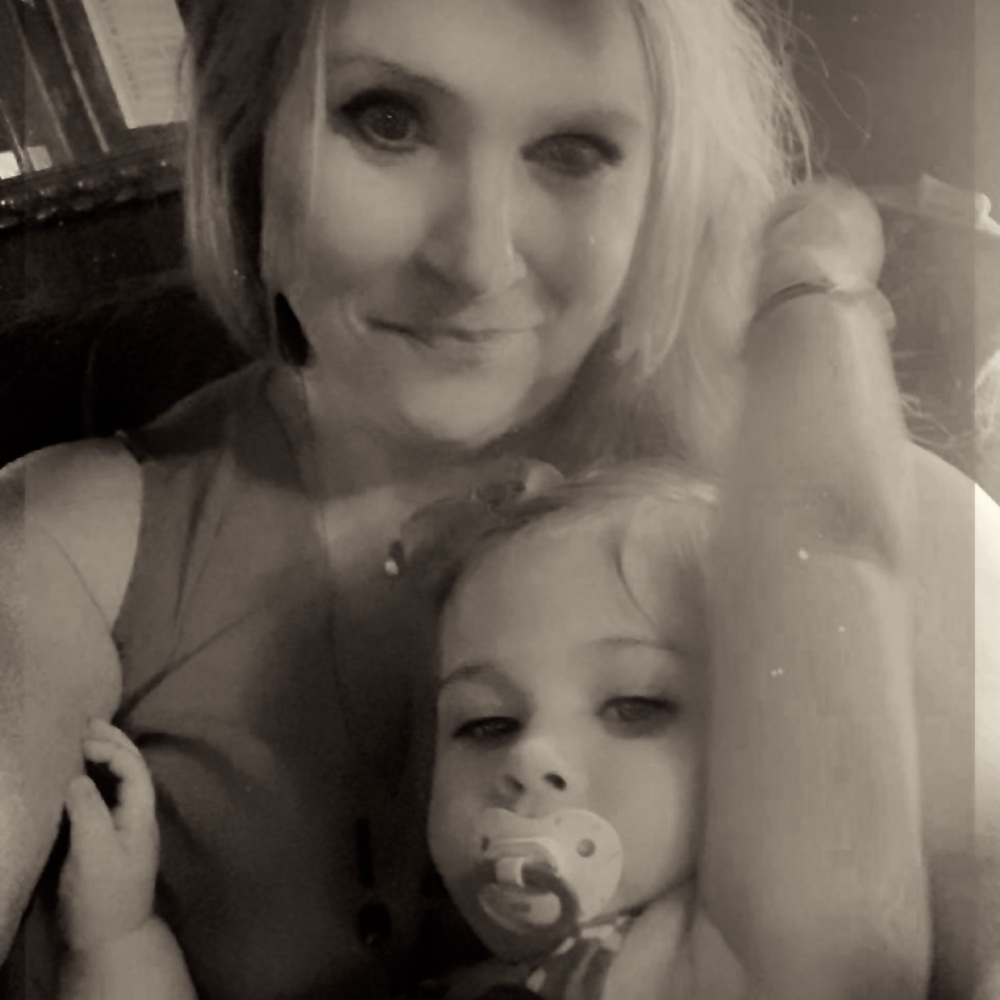 Meet your Posher, Kelli